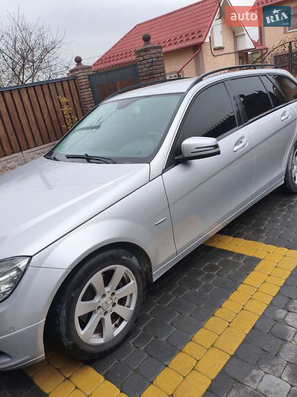 Универсал Mercedes-Benz C-Class 2010 в Копычинце фото 5 Универсал Mercedes-Benz C-Class 2010 в Копычинце