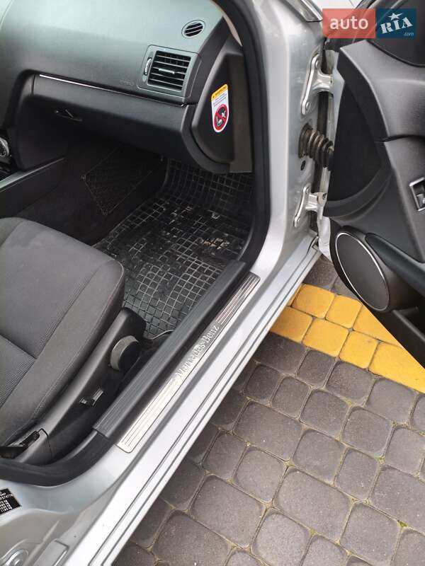 Универсал Mercedes-Benz C-Class 2010 в Копычинце фото 24 Универсал Mercedes-Benz C-Class 2010 в Копычинце