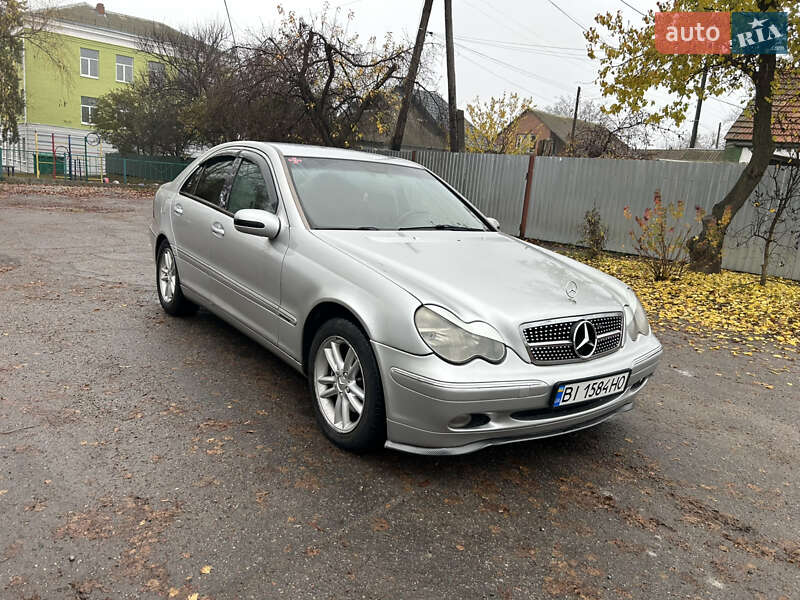 Mercedes-Benz C-Class 2002