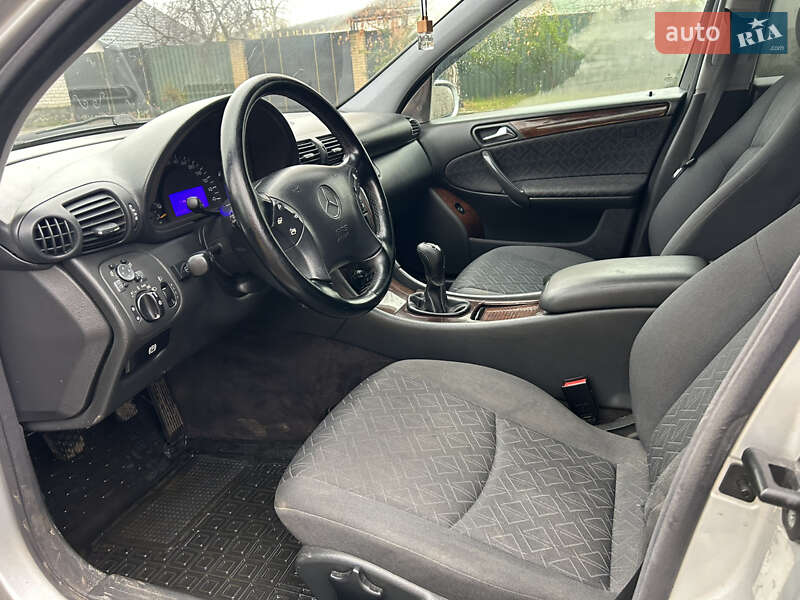 Седан Mercedes-Benz C-Class 2002 в Полтаве