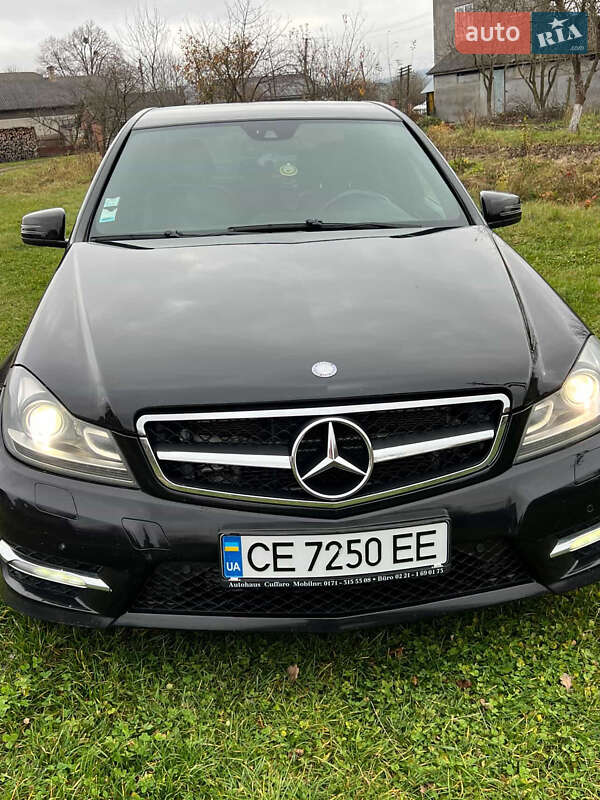Седан Mercedes-Benz C-Class 2011 в Старих Бросківцях фото 4 Седан Mercedes-Benz C-Class 2011 в Старих Бросківцях