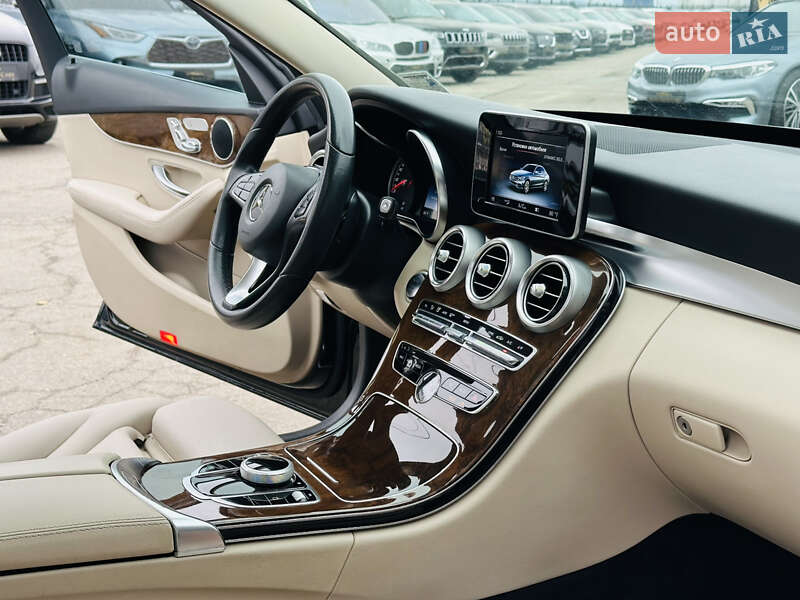 Седан Mercedes-Benz C-Class 2016 в Харькове