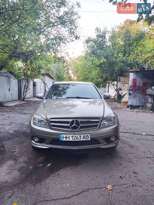 Седан Mercedes-Benz C-Class 2007 в Одесі