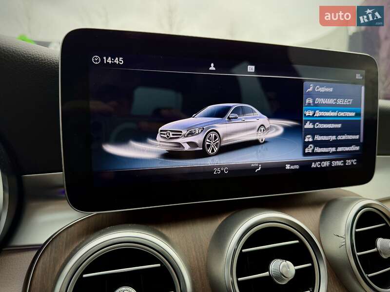 Седан Mercedes-Benz C-Class 2018 в Києві