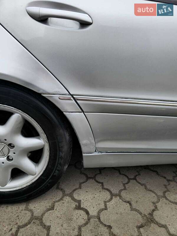 Mercedes-Benz C-Class 2001 Mercedes-Benz C-Class 2001