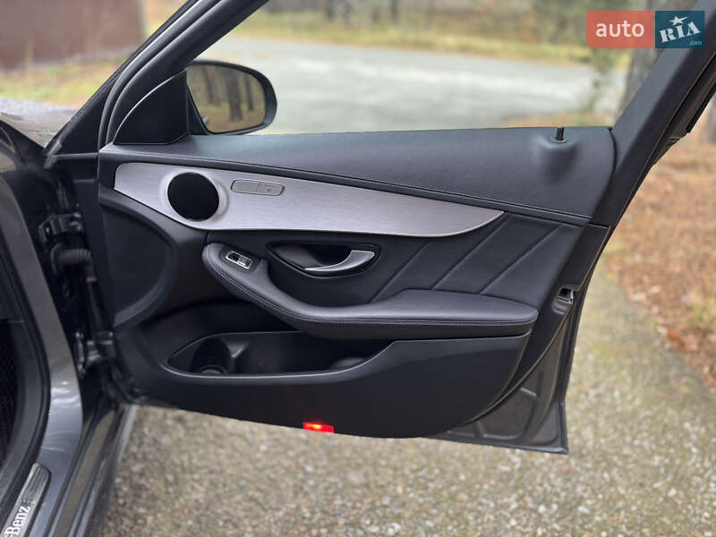 Универсал Mercedes-Benz C-Class 2020 в Киеве фото 21 Универсал Mercedes-Benz C-Class 2020 в Киеве