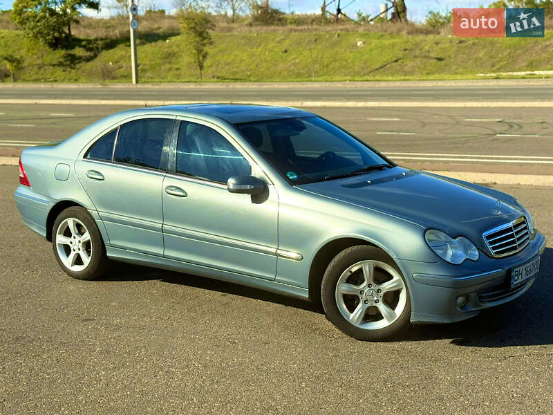 Седан Mercedes-Benz C-Class 2006 в Одессе