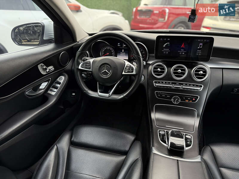 Седан Mercedes-Benz C-Class 2015 в Одесі фото 50 Седан Mercedes-Benz C-Class 2015 в Одесі