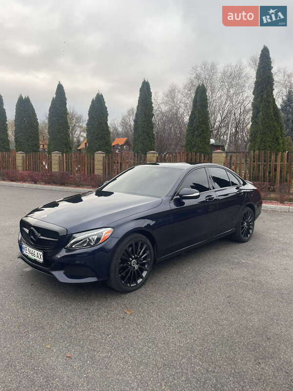 Седан Mercedes-Benz C-Class 2015 в Днепре