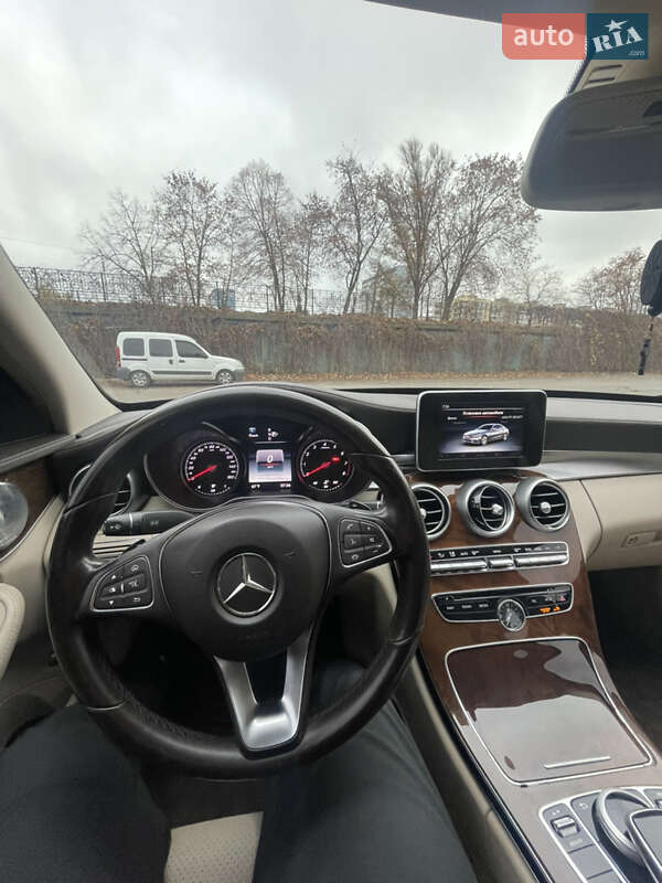 Седан Mercedes-Benz C-Class 2015 в Днепре
