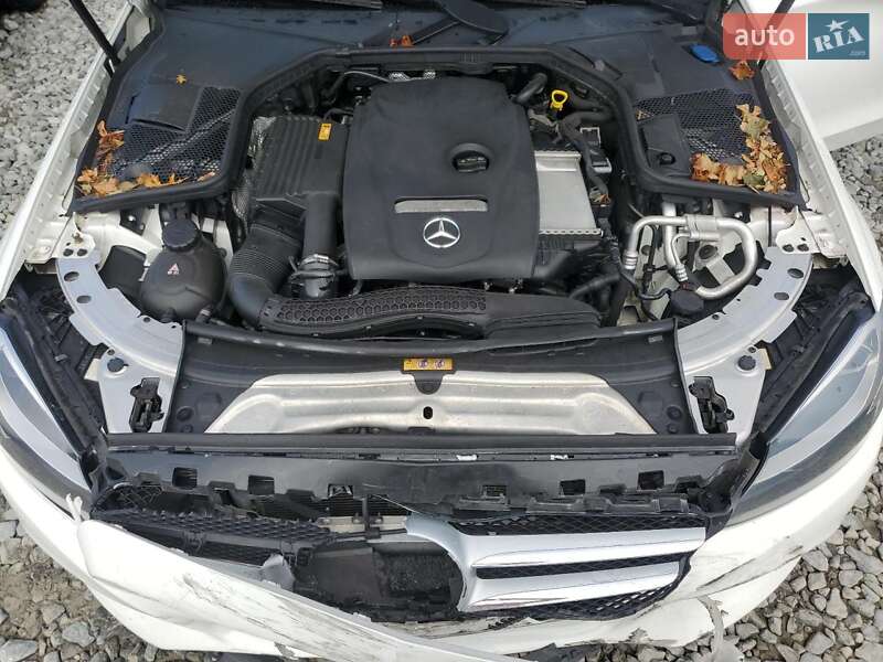 Седан Mercedes-Benz C-Class 2018 в Львові