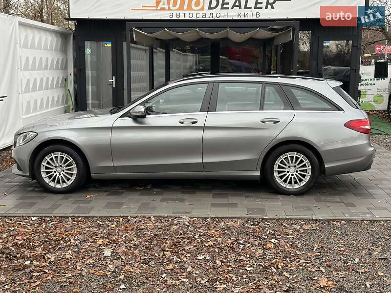 Універсал Mercedes-Benz C-Class 2015 в Києві фото 7 Універсал Mercedes-Benz C-Class 2015 в Києві