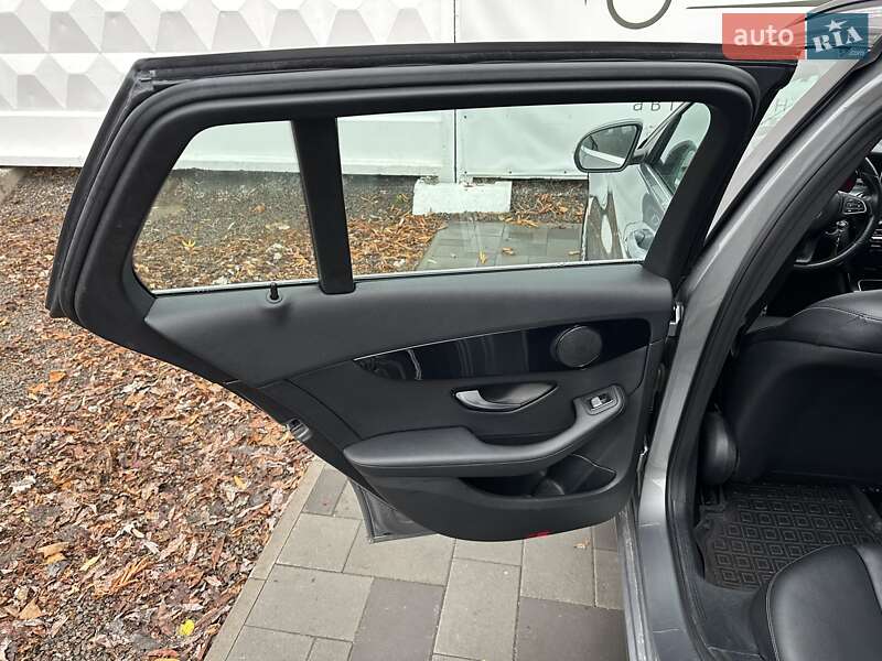 Універсал Mercedes-Benz C-Class 2015 в Києві фото 26 Універсал Mercedes-Benz C-Class 2015 в Києві