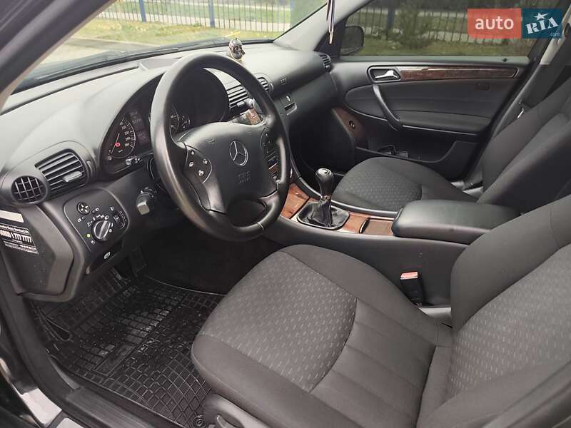 Универсал Mercedes-Benz C-Class 2005 в Староконстантинове фото 21 Универсал Mercedes-Benz C-Class 2005 в Староконстантинове