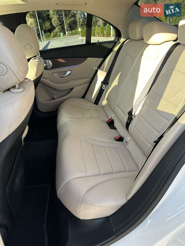 Седан Mercedes-Benz C-Class 2021 в Вінниці