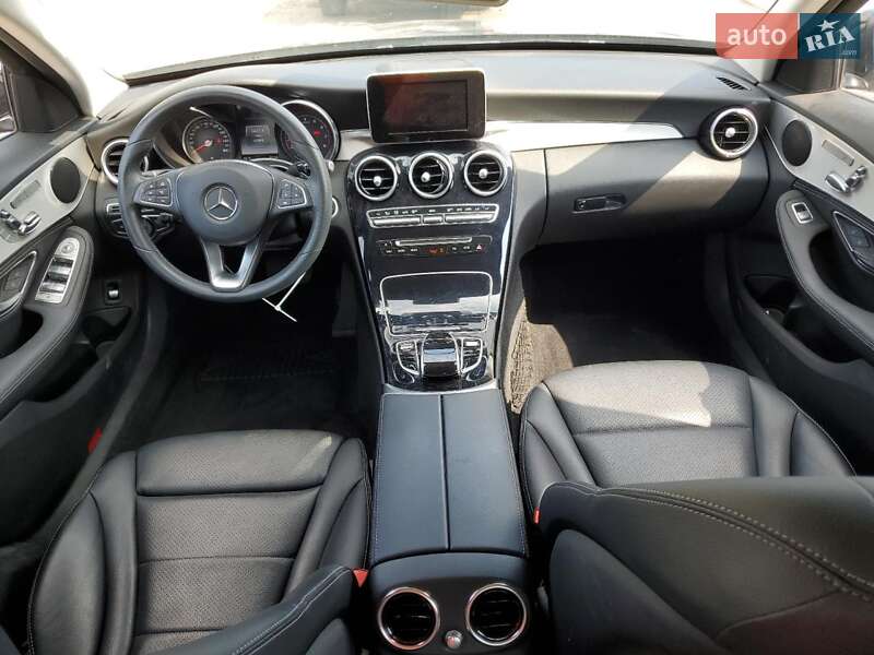 Седан Mercedes-Benz C-Class 2016 в Львові