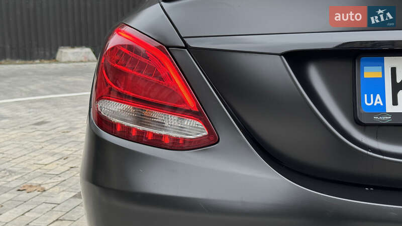 Седан Mercedes-Benz C-Class 2017 в Киеве