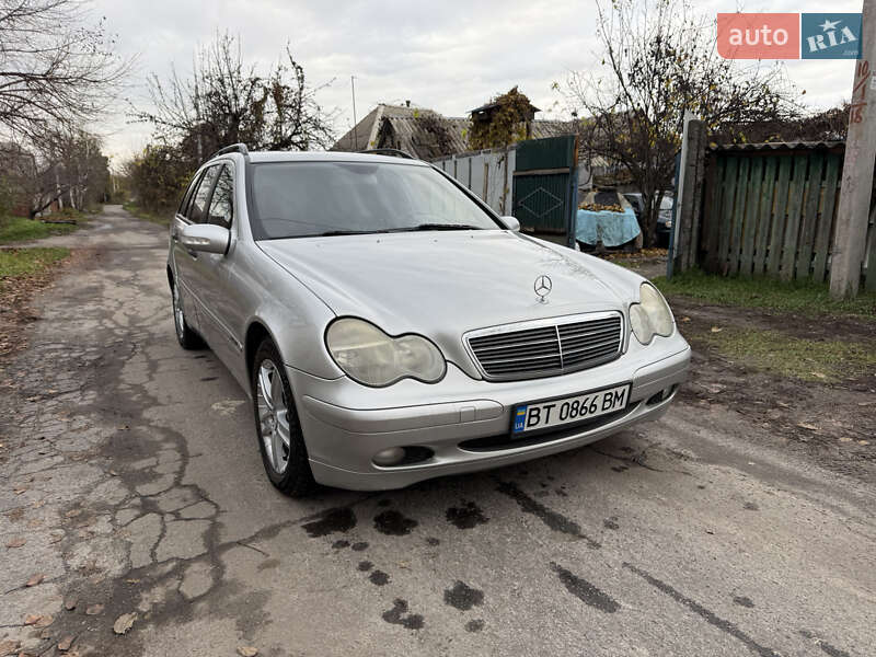 Універсал Mercedes-Benz C-Class 2003 в Кременчуці фото 15 Універсал Mercedes-Benz C-Class 2003 в Кременчуці