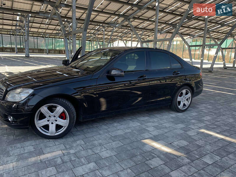 Седан Mercedes-Benz C-Class 2010 в Винниках фото 4 Седан Mercedes-Benz C-Class 2010 в Винниках