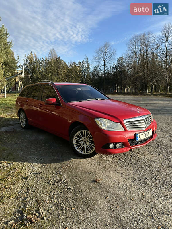 Mercedes-Benz C-Class 2012 Mercedes-Benz C-Class 2012