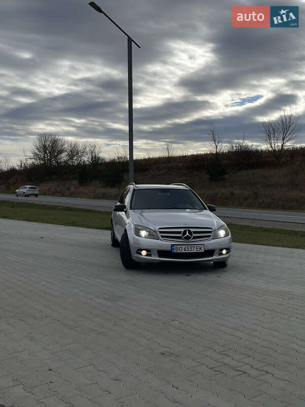 Універсал Mercedes-Benz C-Class 2008 в Волочиську фото 2 Універсал Mercedes-Benz C-Class 2008 в Волочиську
