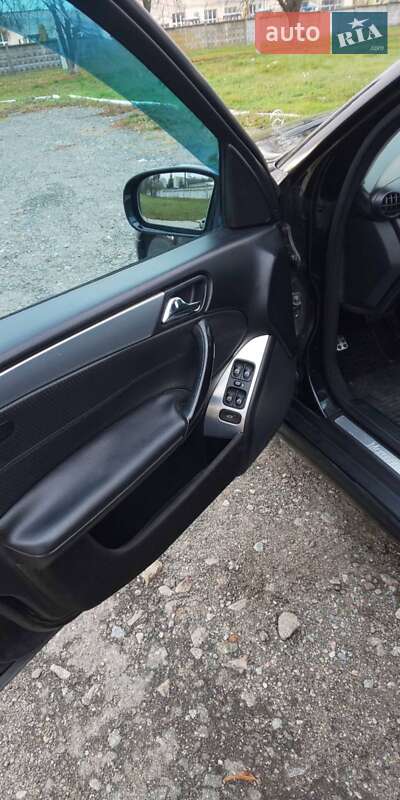 Седан Mercedes-Benz C-Class 2005 в Києві