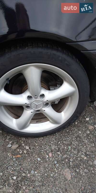 Седан Mercedes-Benz C-Class 2005 в Києві