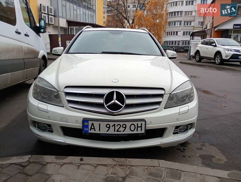 Универсал Mercedes-Benz C-Class 2009 в Коцюбинском