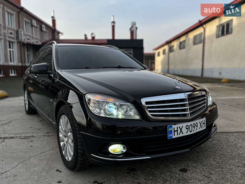 Универсал Mercedes-Benz C-Class 2011 в Черновцах фото 14 Универсал Mercedes-Benz C-Class 2011 в Черновцах
