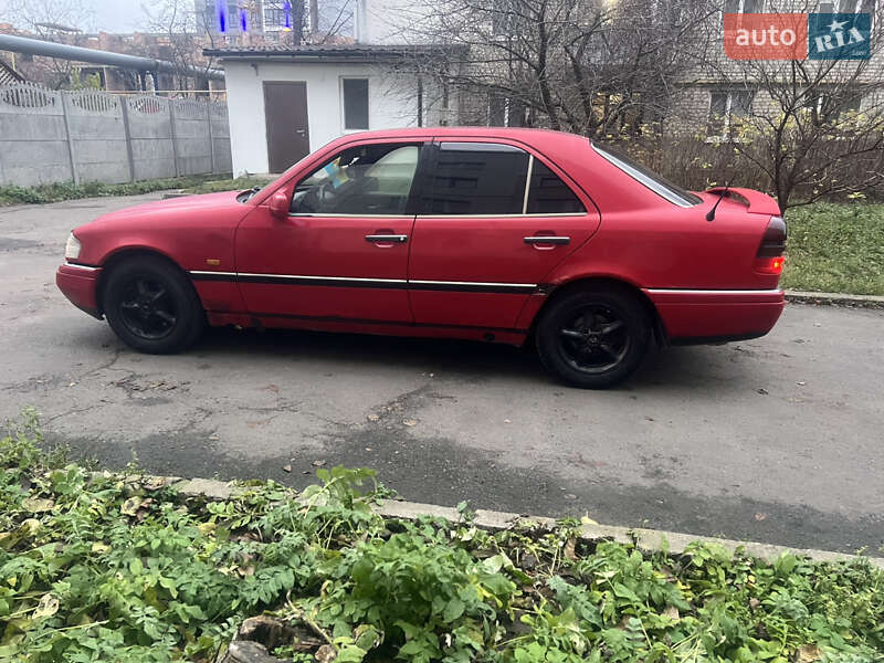 Седан Mercedes-Benz C-Class 1994 в Хмельницькому