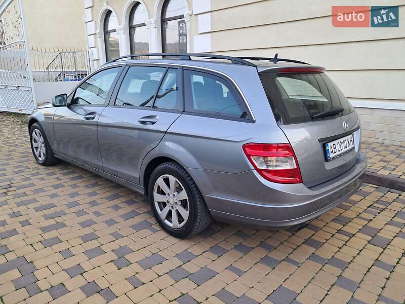 Универсал Mercedes-Benz C-Class 2008 в Могилев-Подольске