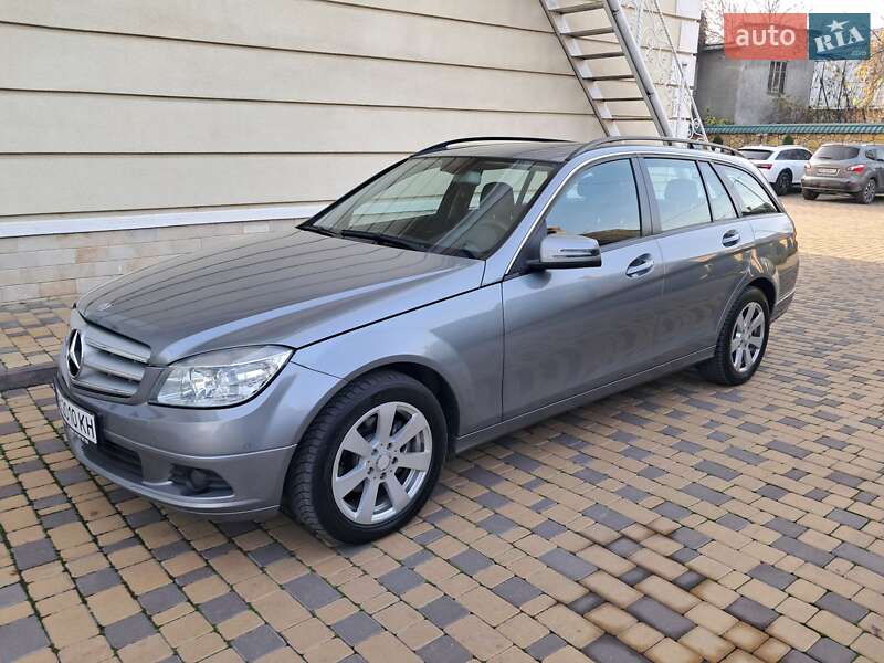 Универсал Mercedes-Benz C-Class 2008 в Могилев-Подольске