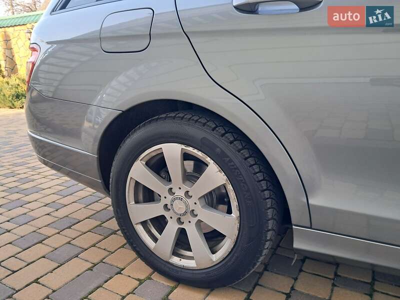 Универсал Mercedes-Benz C-Class 2008 в Могилев-Подольске
