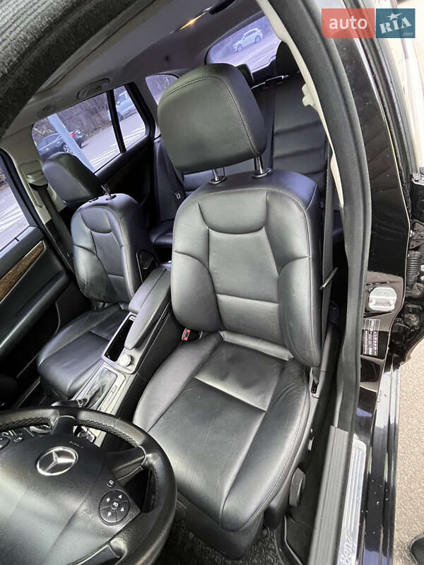 Универсал Mercedes-Benz C-Class 2011 в Киеве фото 6 Универсал Mercedes-Benz C-Class 2011 в Киеве