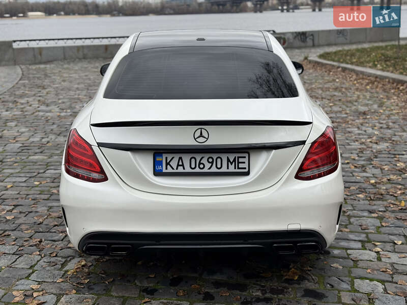 Седан Mercedes-Benz C-Class 2017 в Киеве