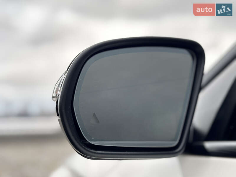 Седан Mercedes-Benz C-Class 2017 в Киеве