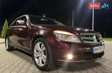 Седан Mercedes-Benz C-Class 2008 в Житомирі