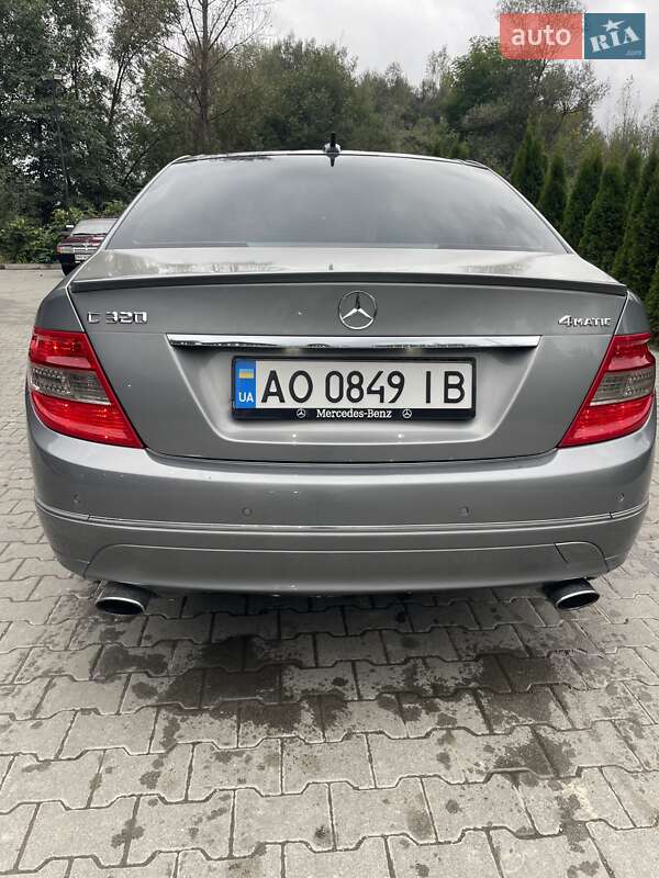 Седан Mercedes-Benz C-Class 2007 в Тячеве