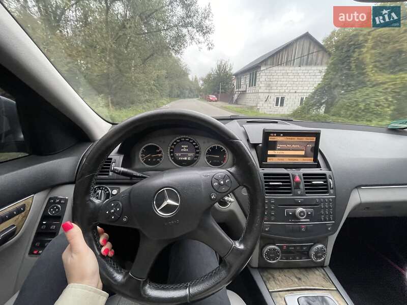 Седан Mercedes-Benz C-Class 2007 в Тячеве