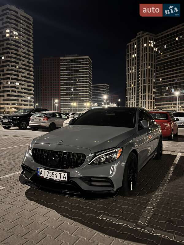 Седан Mercedes-Benz C-Class 2015 в Киеве