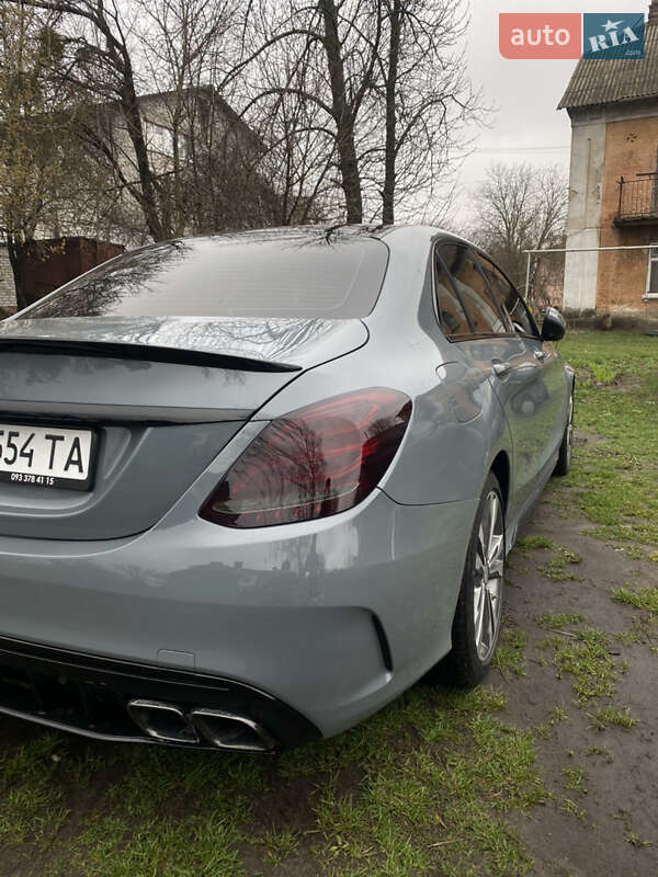 Седан Mercedes-Benz C-Class 2015 в Киеве