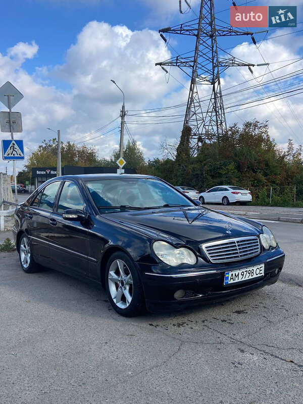 Mercedes-Benz C-Class 2001 Mercedes-Benz C-Class 2001