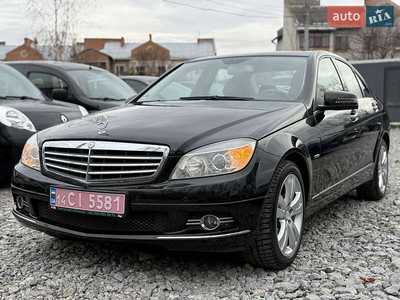 Седан Mercedes-Benz C-Class 2010 в Вінниці