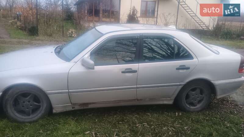 Седан Mercedes-Benz C-Class 1997 в Ковеле фото Седан Mercedes-Benz C-Class 1997 в Ковеле