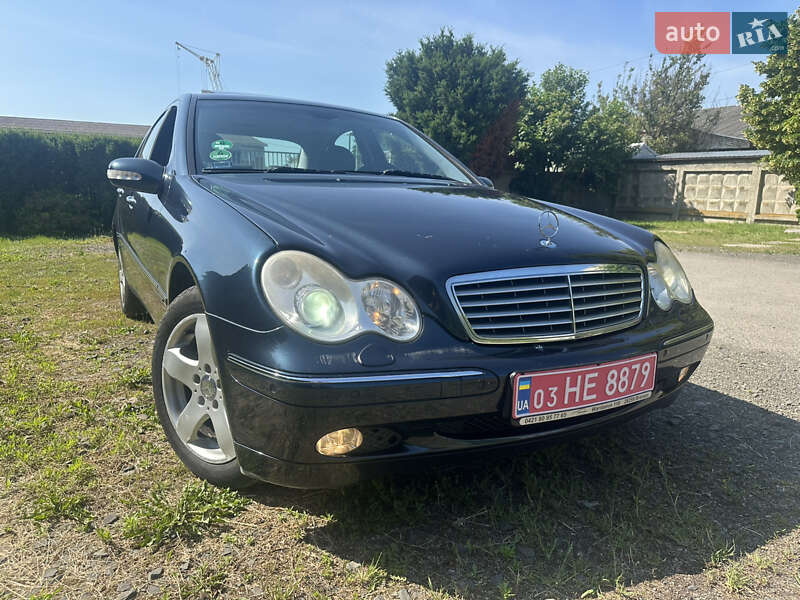 Седан Mercedes-Benz C-Class 2003 в Дерно фото 19 Седан Mercedes-Benz C-Class 2003 в Дерно