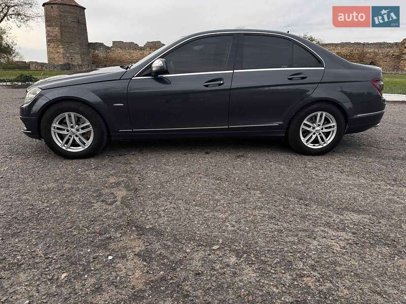 Седан Mercedes-Benz C-Class 2007 в Білгороді-Дністровському