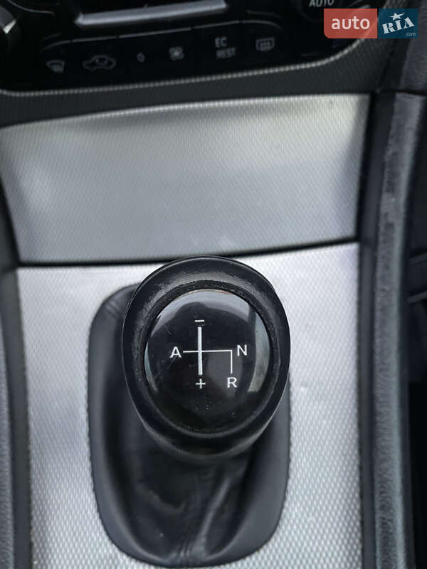 Купе Mercedes-Benz C-Class 2001 в Обухове фото 10 Купе Mercedes-Benz C-Class 2001 в Обухове