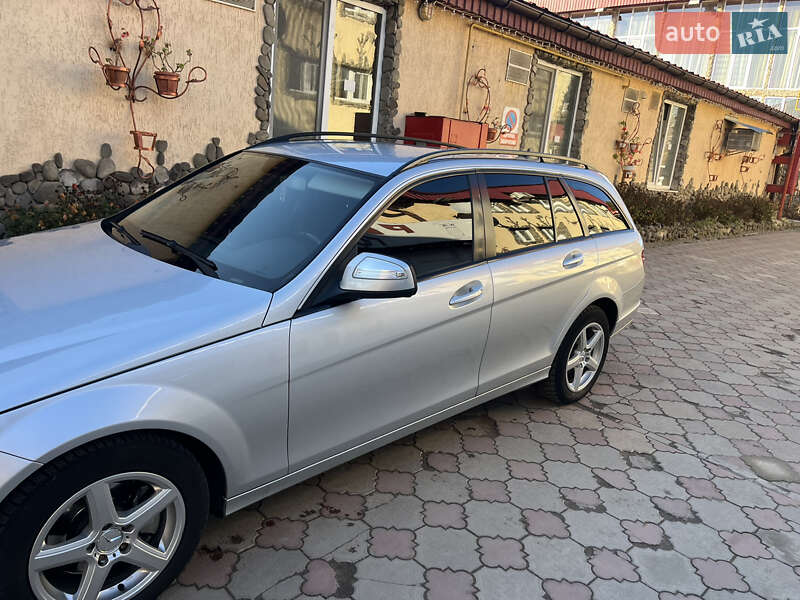 Универсал Mercedes-Benz C-Class 2008 в Житомире фото 4 Универсал Mercedes-Benz C-Class 2008 в Житомире
