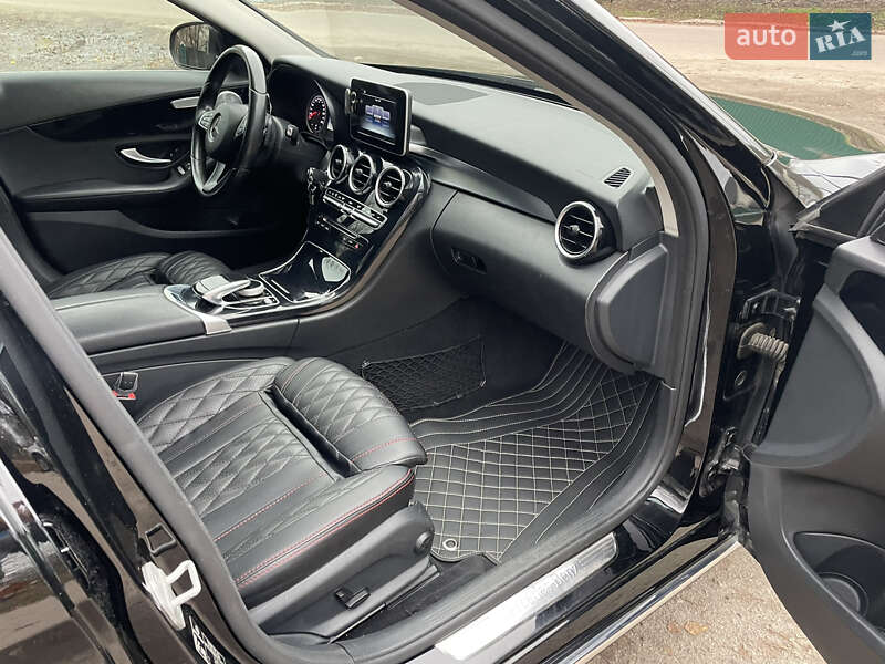 Седан Mercedes-Benz C-Class 2016 в Мироновке