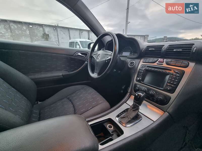 Купе Mercedes-Benz C-Class 2001 в Кременці фото 11 Купе Mercedes-Benz C-Class 2001 в Кременці